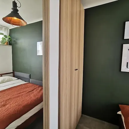 Loft Z Widokiem Na Warszawe アパート *